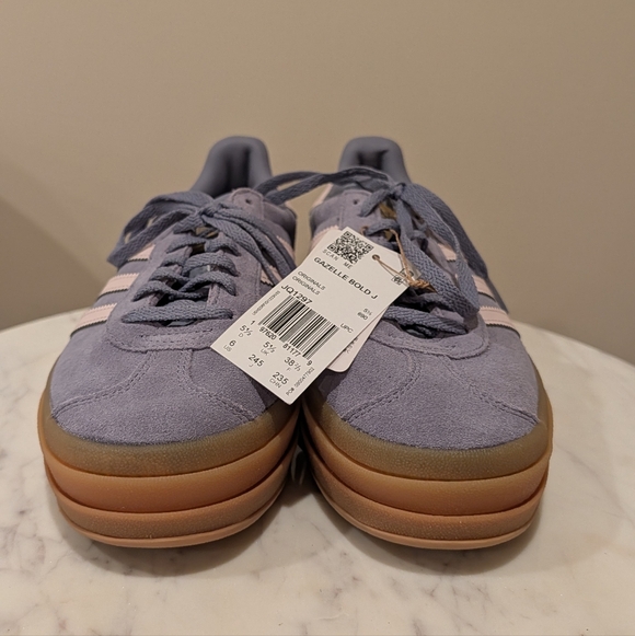 NEW Adidas Gazelle Bolds - Picture 3 of 8